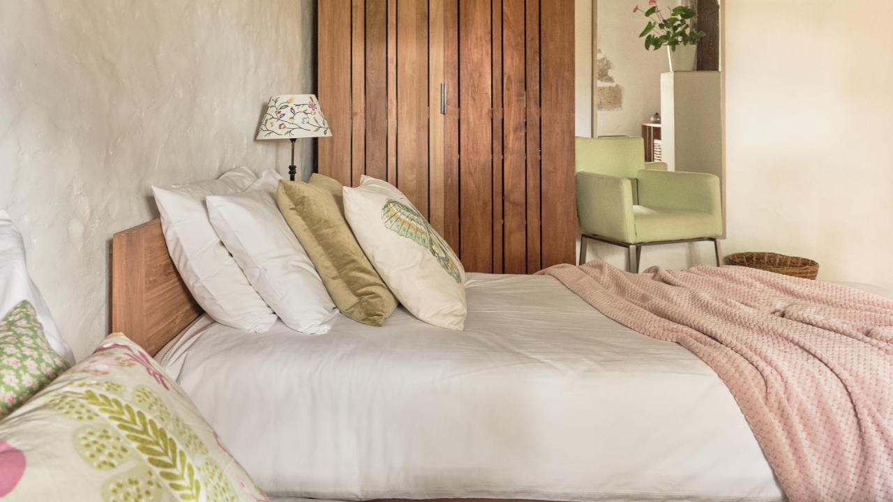 Chateau De Puissentut Bed & Breakfast Homps  Ngoại thất bức ảnh